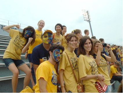 Experiencing Mountaineer Football with fellow International House residents